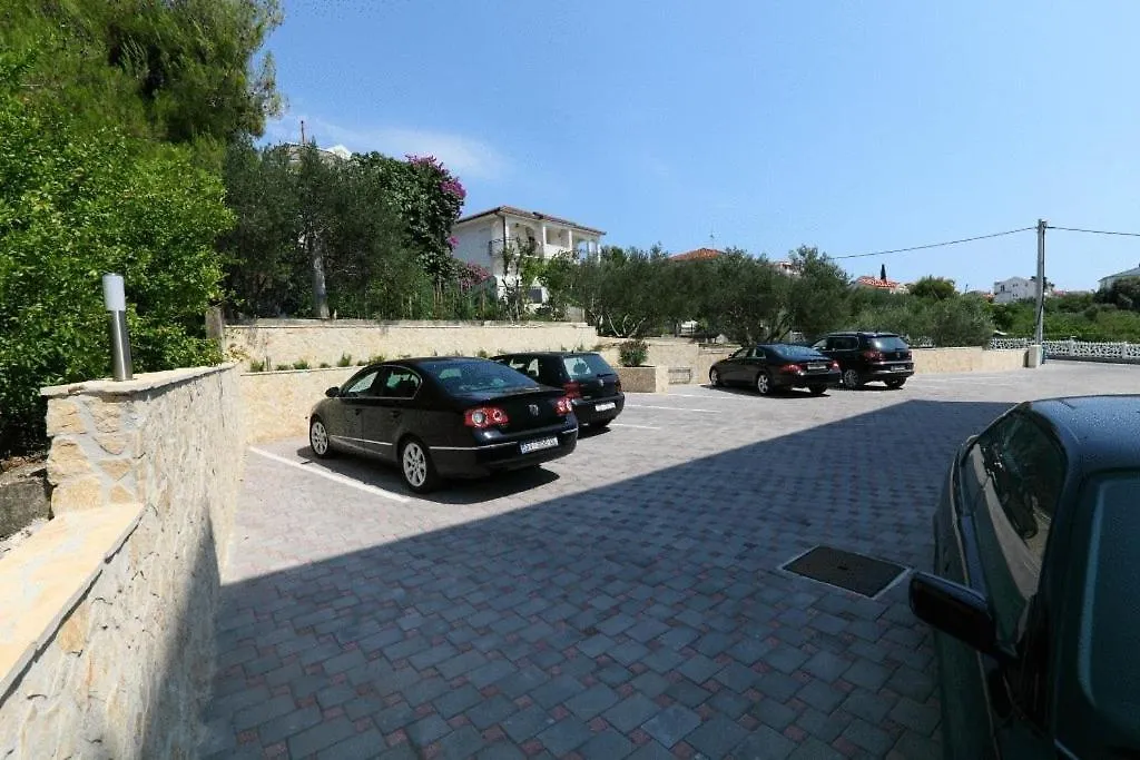 Apartments Paradise Trogir 0*,  Kroatien