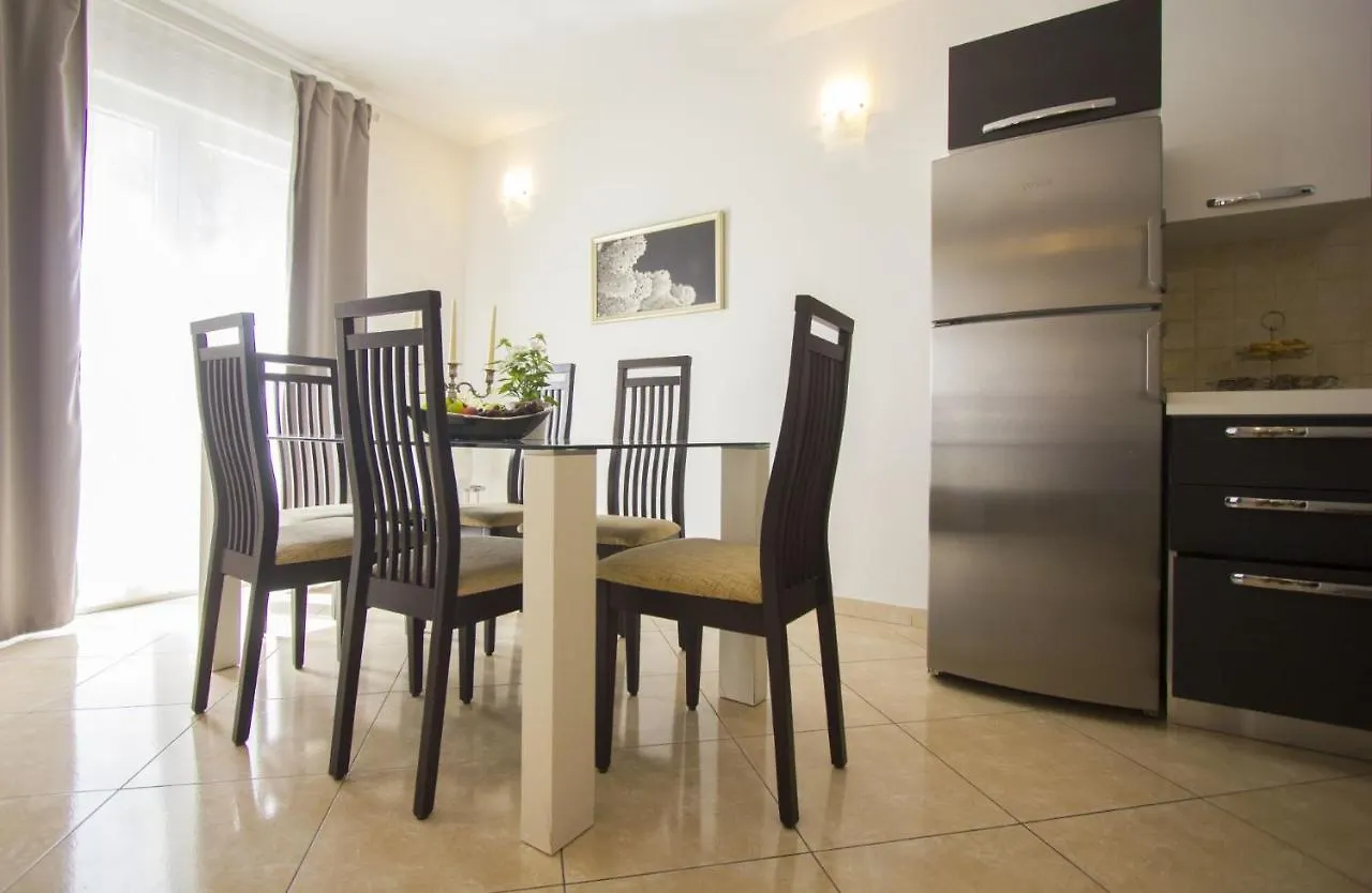 Apartments Paradise Trogir
