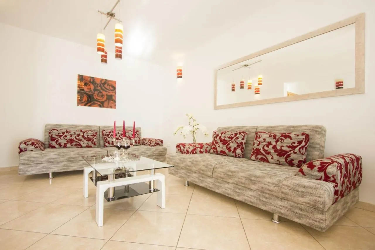 Apartments Paradise Trogir